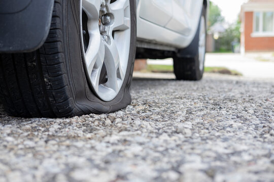 24/7 Flat Tire Recovery Services in Leicester by Cheapest CarRecovery UK. 